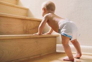getty_rf_photo_of_baby_cruising_on_stairs