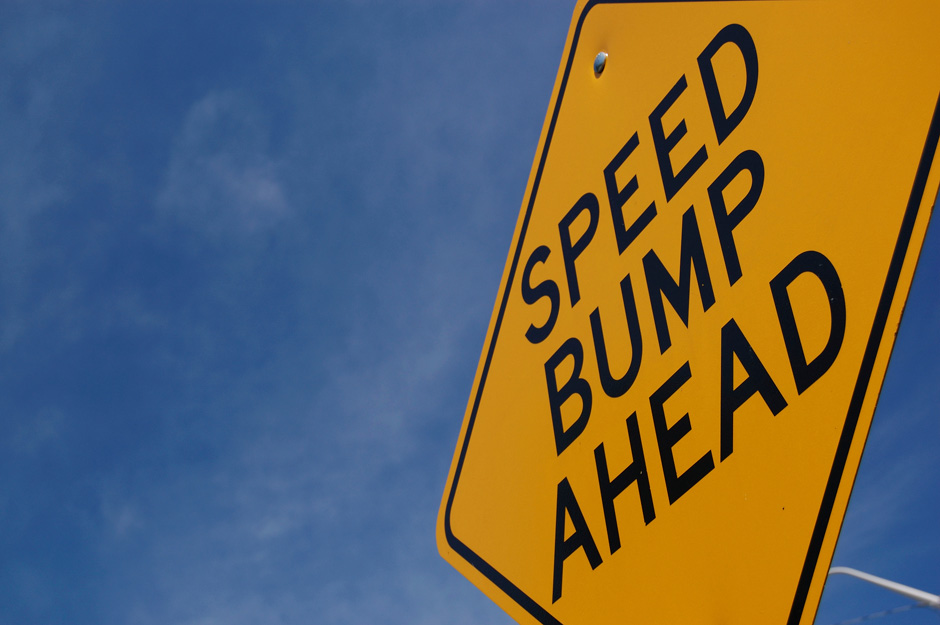 speed-bump-warning-sign